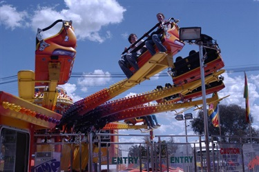 Leeton Show