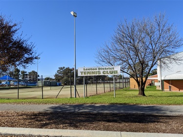 Leeton Tennis Courts